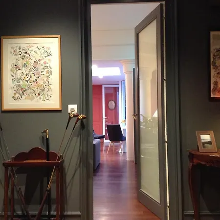 Centre Le Patio De L'intendance Гостевой дом Бордо