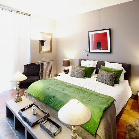 Centre Le Patio De L'intendance Бордо