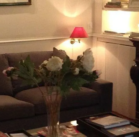 Centre Le Patio De L'intendance Гостевой дом 4*