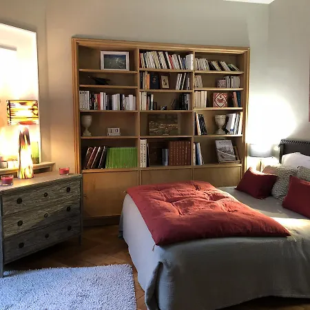 Centre Le Patio De L'intendance Гостевой дом Бордо