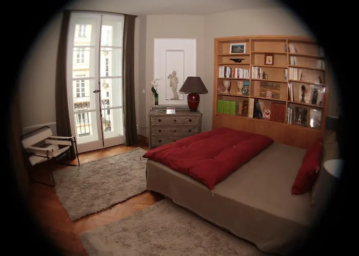 Centre Le Patio De L'intendance 4* 보르도