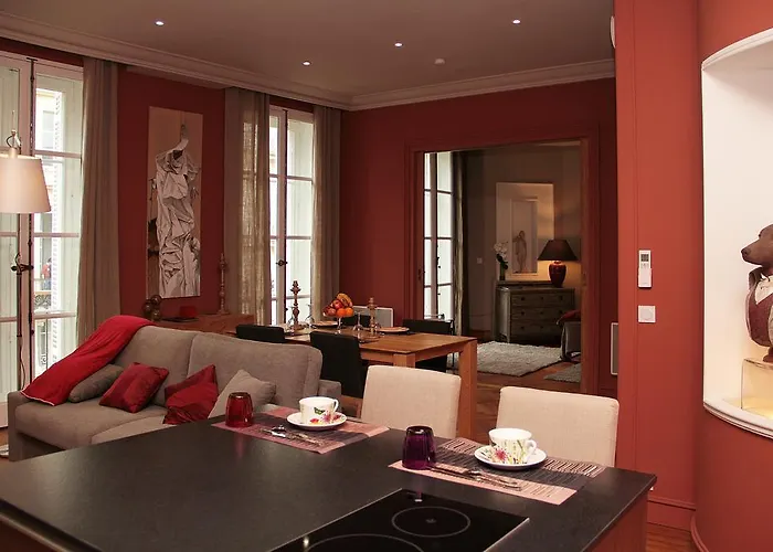 게스트하우스 Centre Le Patio De L'intendance 보르도