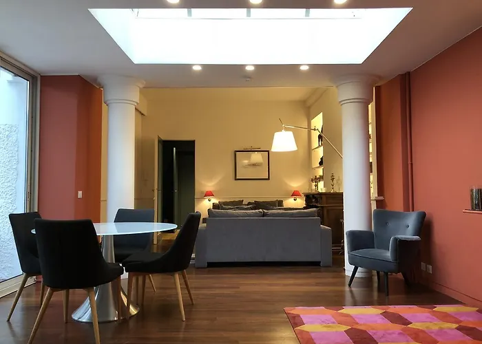 بيت ضيافة Centre Le Patio De L'intendance بوردو