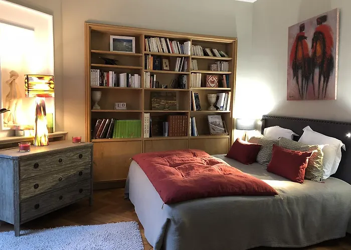 Gasthuis Centre Le Patio De L'intendance 4*