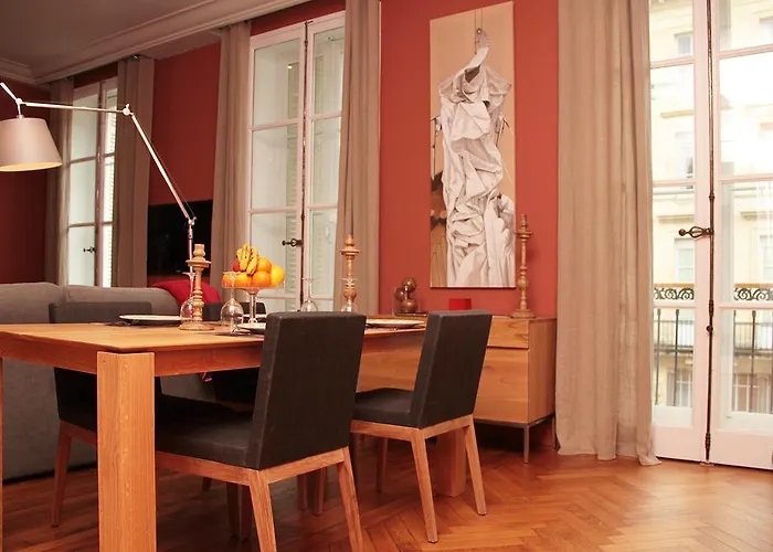 Gasthuis Centre Le Patio De L'intendance